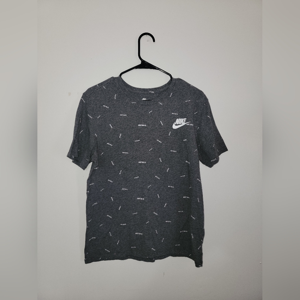 Gray Nike Tee